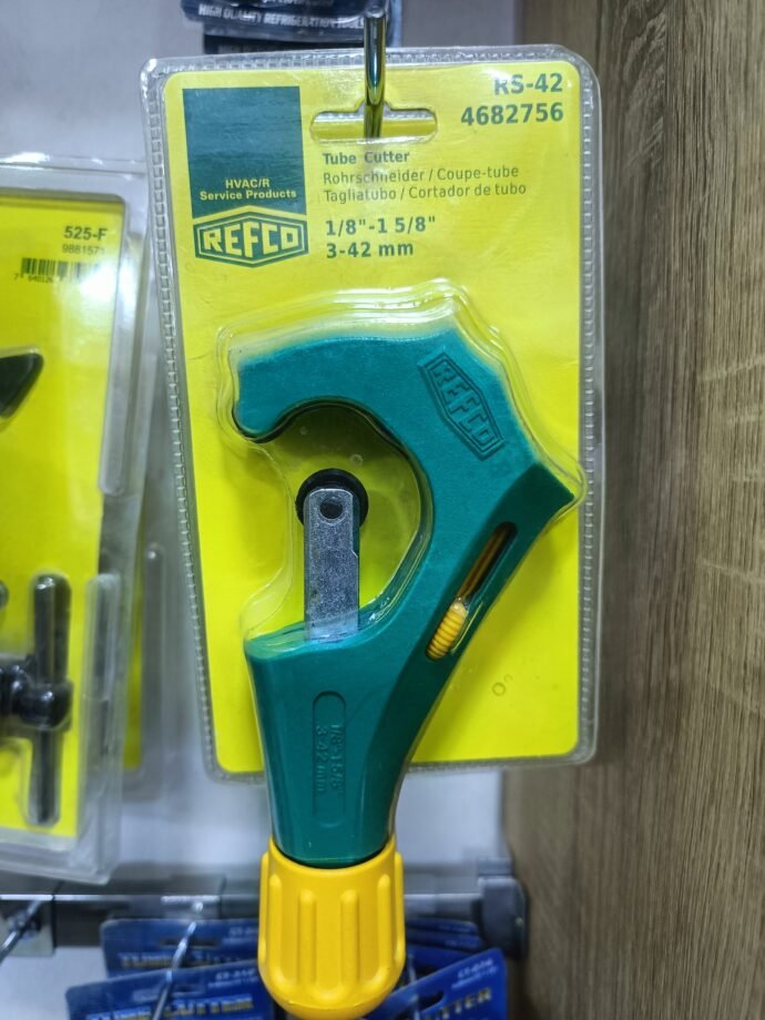 COUPE TUBE REFCO