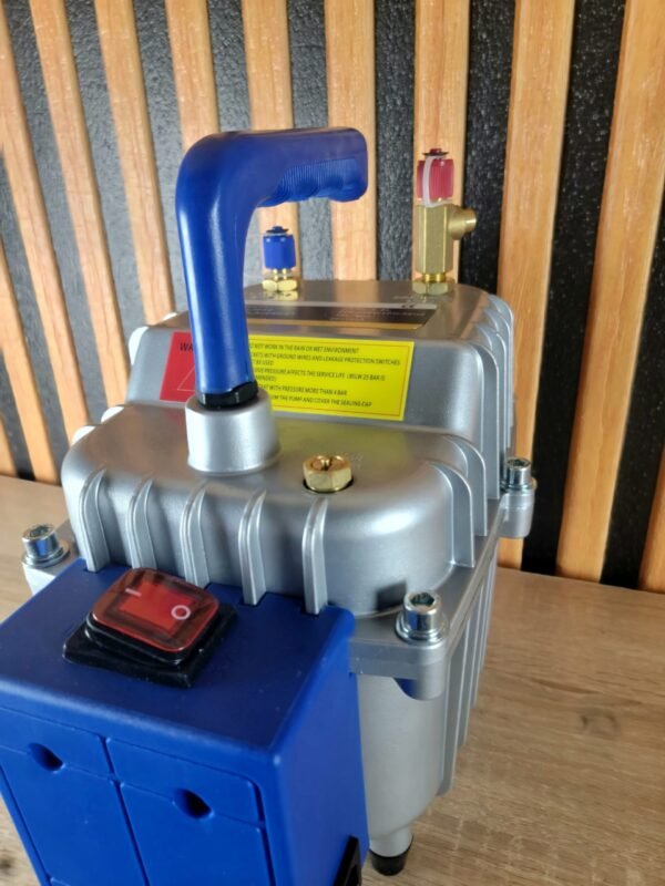 POMPE A VIDE ET SOUFLAGE
ZKBL-4.6L